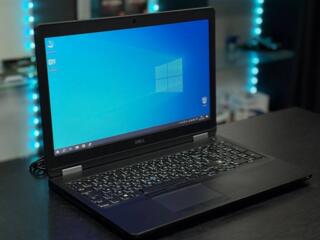 Dell latitude e5570| Intel core I5 6200u| 8gb ddr4| ssd 256gb