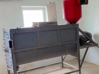 Смеситель кормов 1000 кг