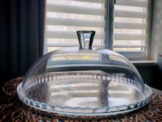 Продам стеклянное блюдо