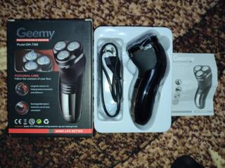 Продам 200р Новая электробритва на аккумуляторе Geemy