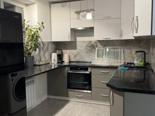 2 комнатная с евроремонтом нижний БАМ