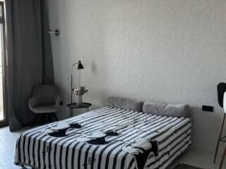 В продаже квартира студийного типа с ремонтом в новом, жилом ...