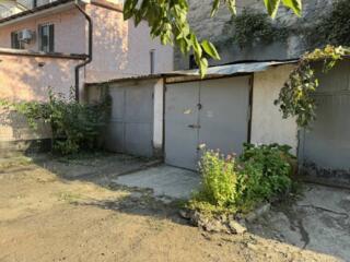 Продается гараж во дворе Воронцовского переулка, дома номер 6 (по ...