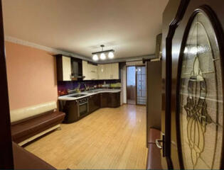 3 х комнатная квартира на Говоровахкомнатная квартира на Говорова