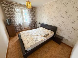 Se vinde apartament, seria 143, cu 3 camere în sectorul Botanica, ...