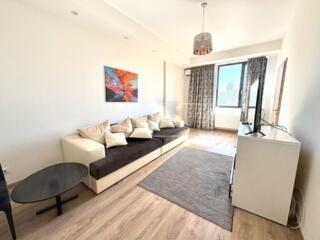 Vă propunem spre chirie apartament cu 2 odăi și living, amplasat în ..