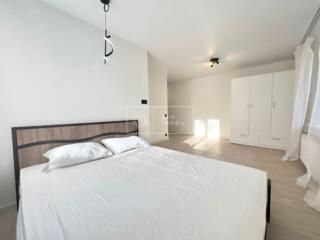 Spre atenția dumnevoastră, apartament cu o odaie, amplasat în sect. ..