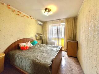 Spre vânzare apartament cu 3 odăi amplasat în sect. Botanica, bd. ...