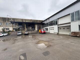 Se oferă în chirie spațiu industrial – depozit de 480 m.p pe str. ...