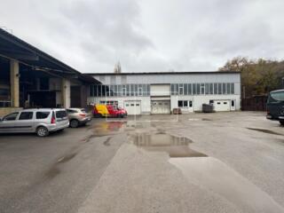 Se oferă în chirie spațiu industrial – depozit de 720 m.p pe str. ...