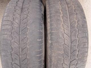 Шины пара 215/60 R16