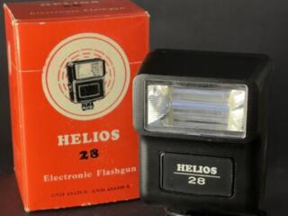 Вспышка Helios