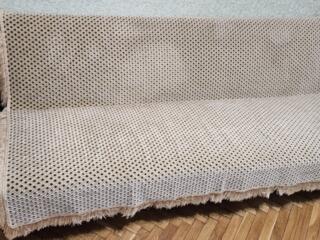 Продам диван и 2 кресла в отличном состоянии