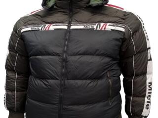 Geacă de iarnă pentru bărbați, mărime mare.