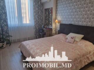 ​ Vă propunem spre vânzare acest apartament cu 2 camere și living, ...