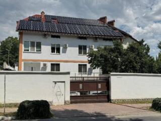 Spațiu comercial cu 4 niveluri, sect. Centru Vă propunem spre chirie .