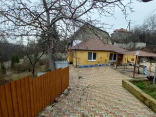 Телец. 18 сот. +10 сот. +1 эт. домик 70м+летняя кухня+погреб+колодец.