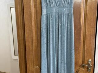 Нарядное платье