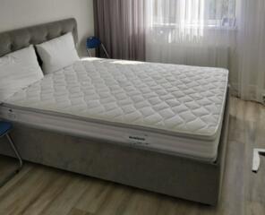 Продам кровать.