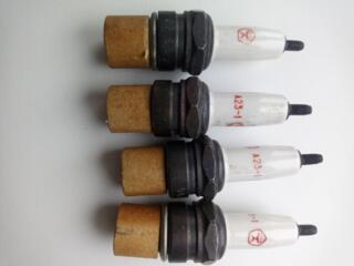 Свечи зажигания А23-1.Четыри шт-80р