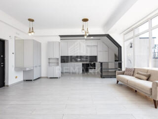 Penthouse-ul ideal pentru iubitorii de confort și panorame ...