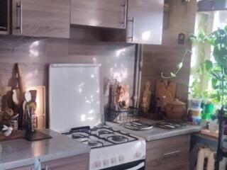 1к квартира на Бородинке 33м с балконом из кухни, с/пакеты 19.000