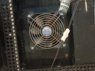 Продаю инкубатор