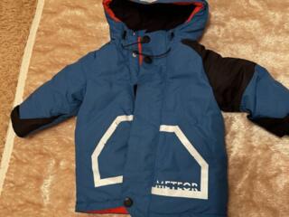 Продается зимняя куртка и комбинезон