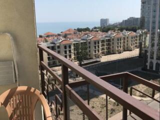 Аренда квартиры с балконом и видом моря Жемчужина 9