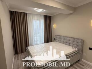 Vă propunem spre vânzare acest apartament cu 2 camere și living, ...