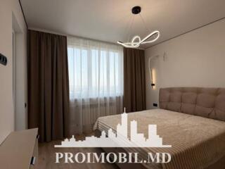 Vă propunem spre vânzare acest apartament cu 2 camere și living, ...