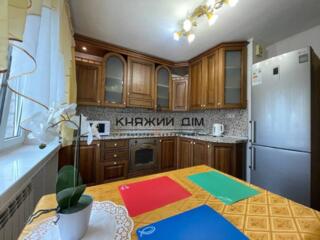 Оренда 2 кімнатної квартири вул.Митрополита Андрія Шептицького 22-В, .