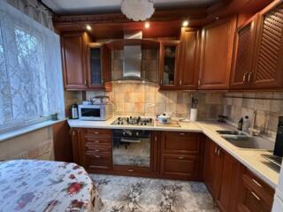 В продаже уютная трёхкомнатная квартира по типу «Московки», ...