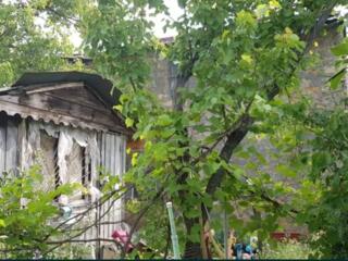 Продам участок в с.Светлое 6 соток, с не большим строением из ...