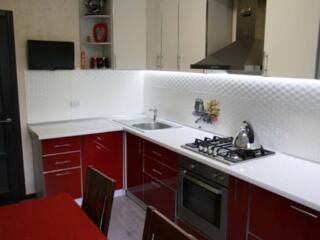 Продается 4-комнатная квартира с ремонтом на Таирово, в пешей ...