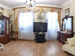 Продам трех 3 х компактную квартиру в самом центре Одессы с уютным ...