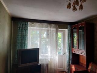 Продам 1 комнатную квартиру  по ул.Б.Хмельницкого, рядом Привоз.