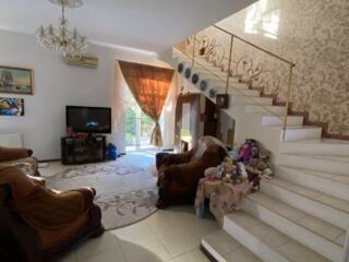 Продам дом на 11 ст. Большого Фонтана