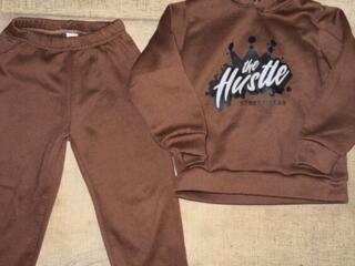 Вещи на мальчика 5-6 лет. Так же вещи для новорожденных