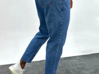 Продам джинсы.