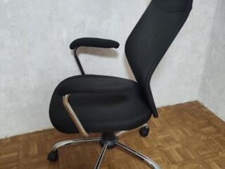 Компьютерный стул