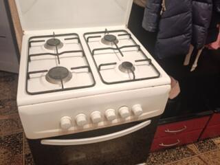 Продаю газплиту