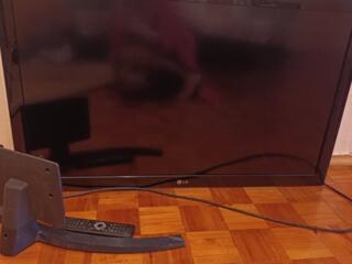 Продам телевизор