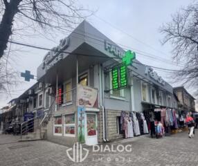 Investiție profitabilă: spațiu comercial + apartamente.