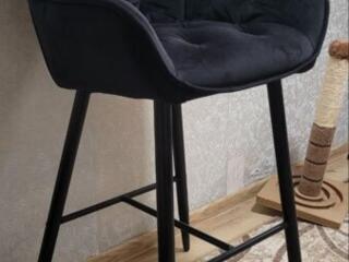 Продам два стула барных