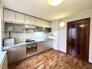 Продаю 3к квартиру на Пограничній, р-н Обленерго