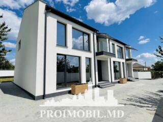 Vă propunem spre vânzare acest duplex în 2 nivele, amplasat în ...