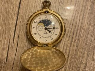 Продам часы. 100 рулей за 2 пары