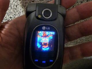 Телефон idcm LG