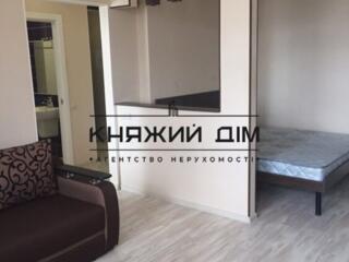 Здається 1-кімнатна квартира по вул. Ломоносова 46/1, метро ...